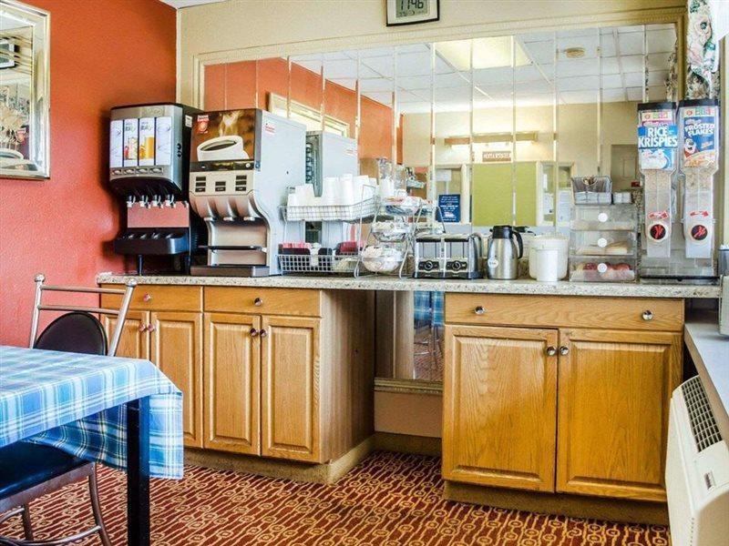 Rodeway Inn Χάρισμπουργκ Εξωτερικό φωτογραφία