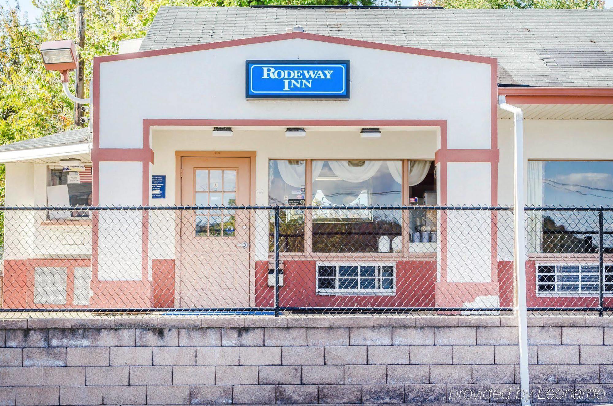 Rodeway Inn Χάρισμπουργκ Εξωτερικό φωτογραφία