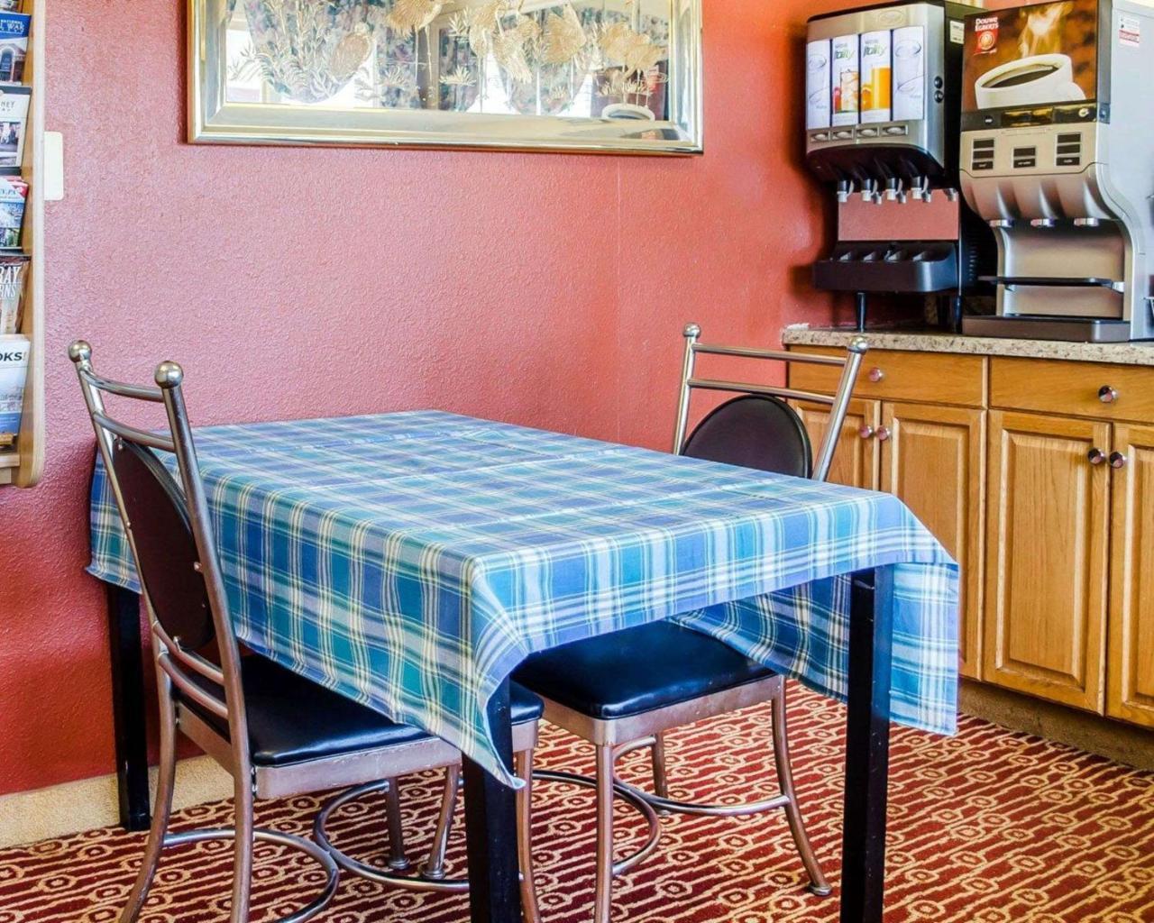 Rodeway Inn Χάρισμπουργκ Εξωτερικό φωτογραφία