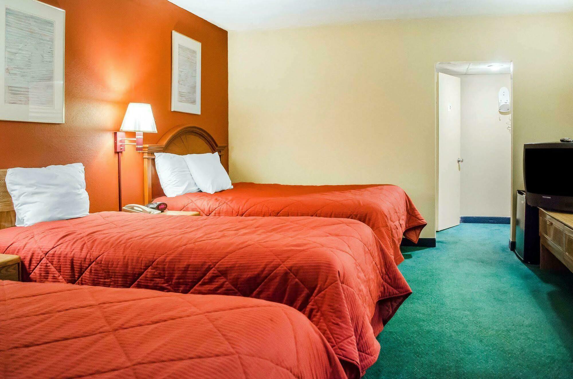 Rodeway Inn Χάρισμπουργκ Εξωτερικό φωτογραφία